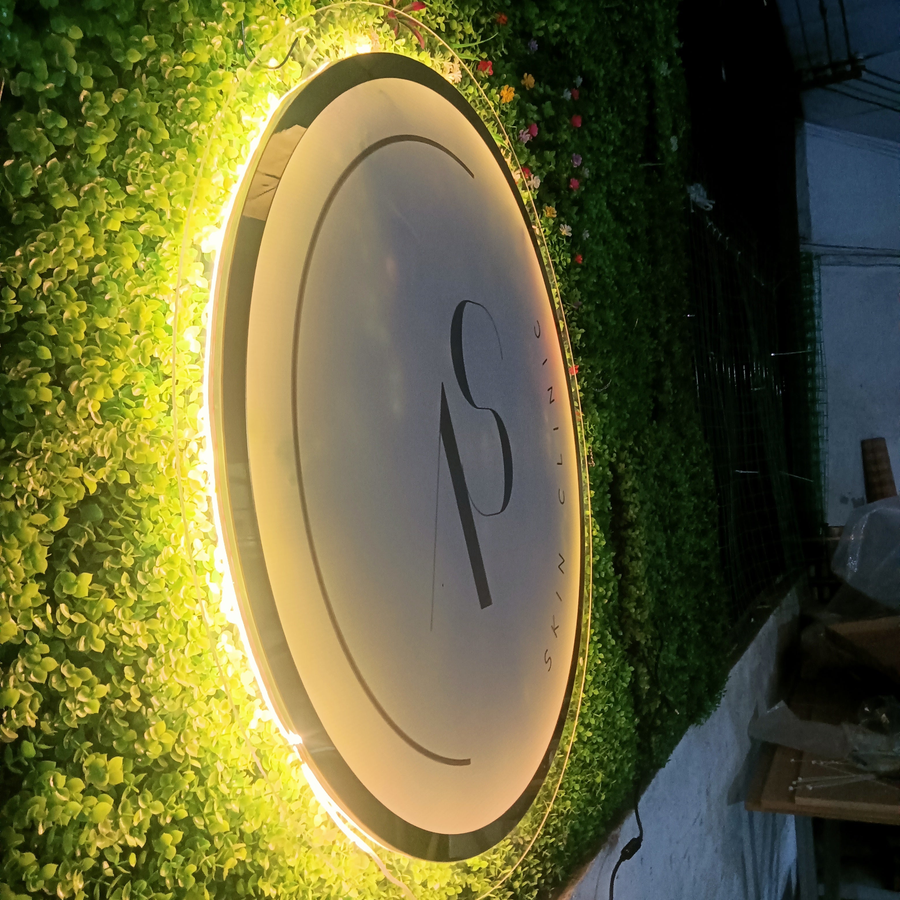 Custom Acrylic Backlit Sign Restaurant LED neon sign product image
