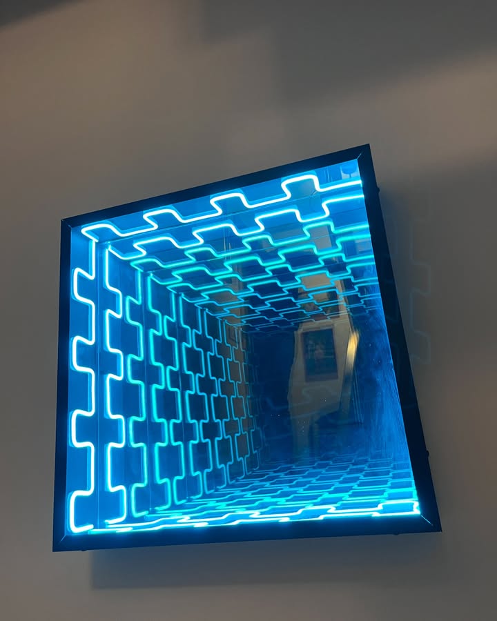 Infinity Mirror Wall Art - Square 3d LED neon sign by NeonCS